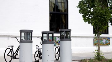 BICYCLE TRIO BY DAVID AND MICHAEL COLE IMAGE 1