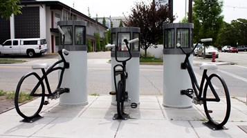 BICYCLE TRIO BY DAVID AND MICHAEL COLE IMAGE 2