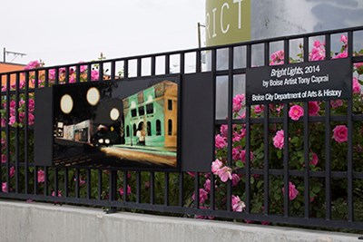 LINEN DISTRICT FENCE